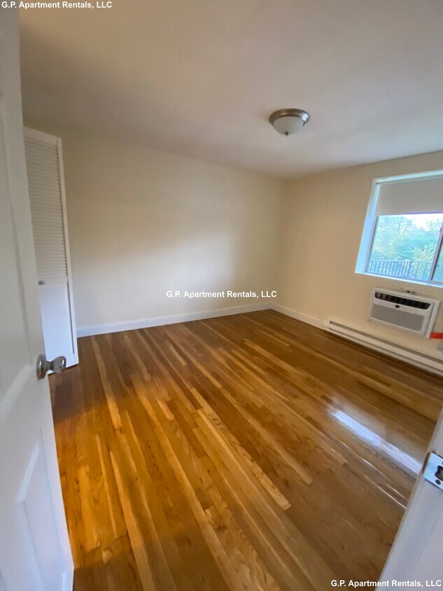 Foto del edificio - 447 Pleasant St