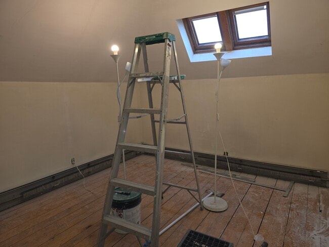 Building Photo - 139 Antrim St