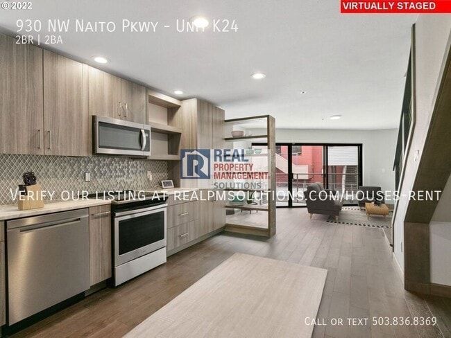 Photo - 930 NW Naito Pkwy Apartment