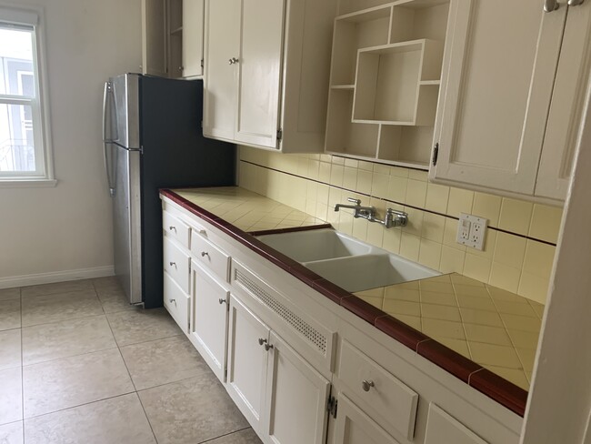 Kitchen - 11960 W Magnolia Blvd