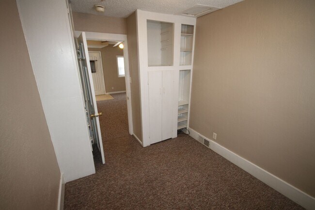 Foto del edificio - Nice 2 Bedroom 2 Bath Home on South Side DSM