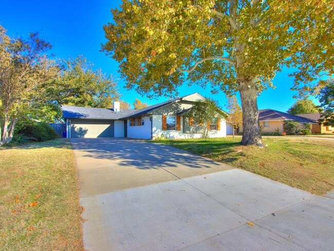 Photo - 3109 W Britton Rd House
