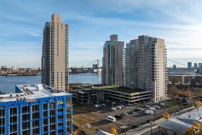 Foto del edificio - Waterfront Square