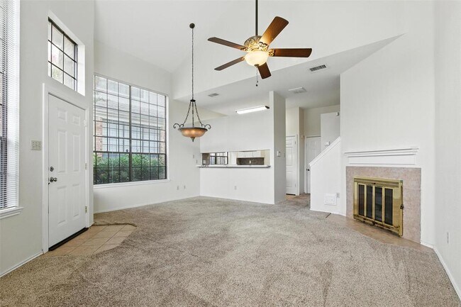 Foto del edificio - 8888 Benning Dr