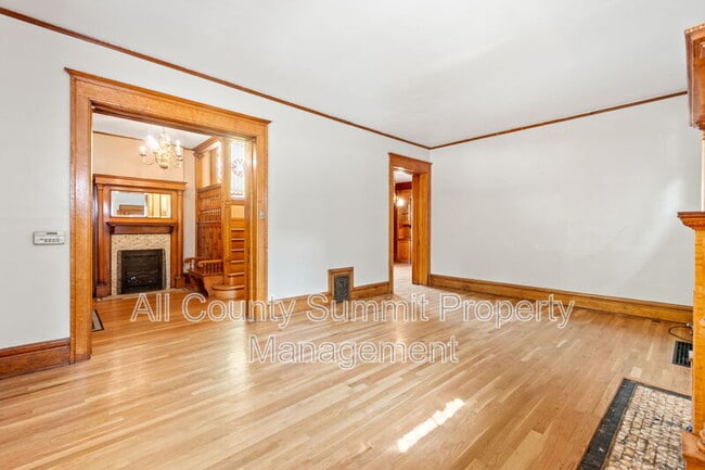 Foto del edificio - 1346 N Williams St