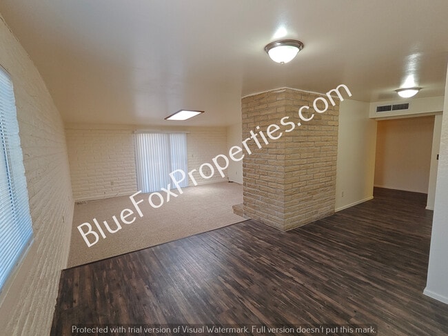 Building Photo - 3116 W Alaska St