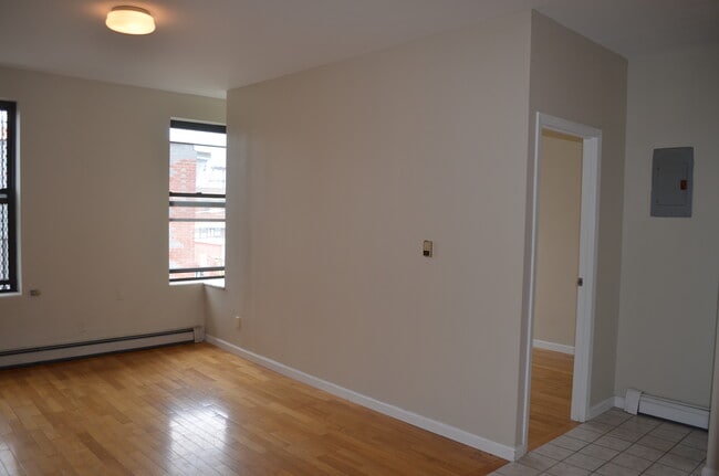 Building Photo - 444 3rd Ave