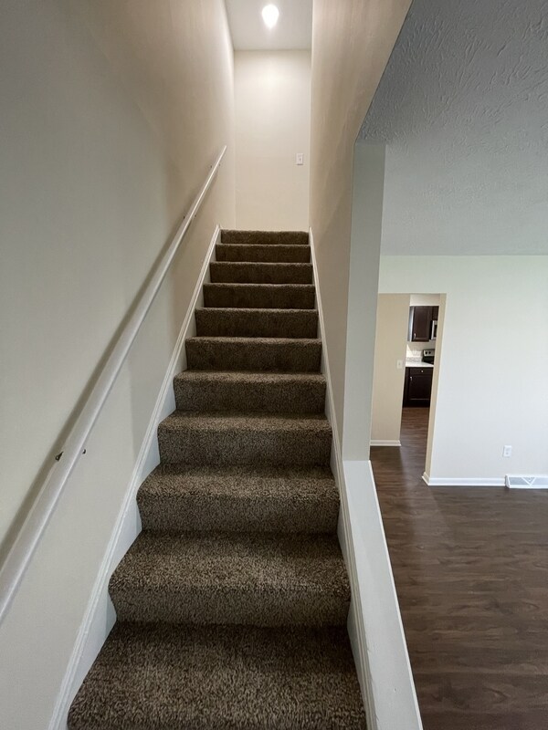 Foto del edificio - 956-988 W. Liberty St. - 988-A