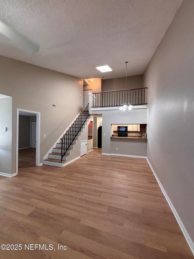 Building Photo - 2124 Sea Hawk Dr