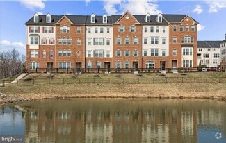 Building Photo - 42087 Shadows Pride Terrace