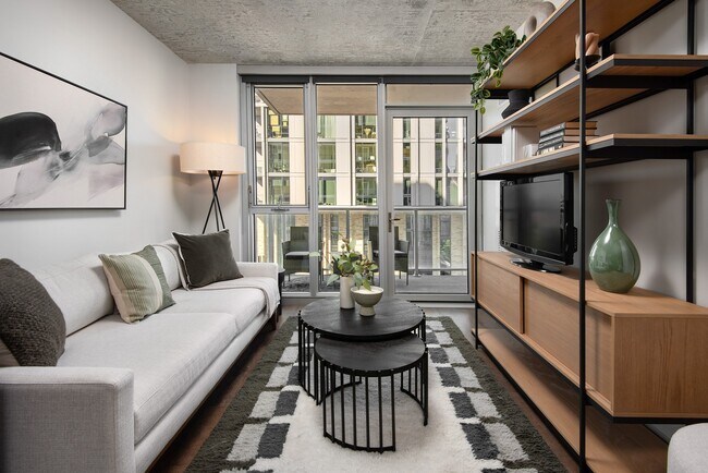 Foto del edificio - Gateway West Loop