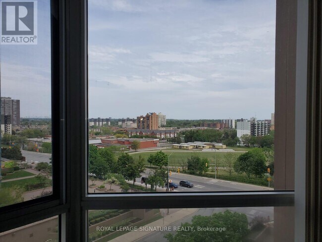 Building Photo - 145 Hillcrest Ave