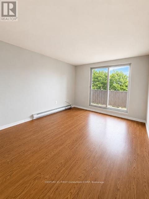 Building Photo - 1106 Jalna Blvd