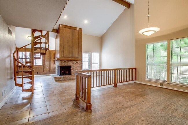 Building Photo - 3219 Lakenheath Pl