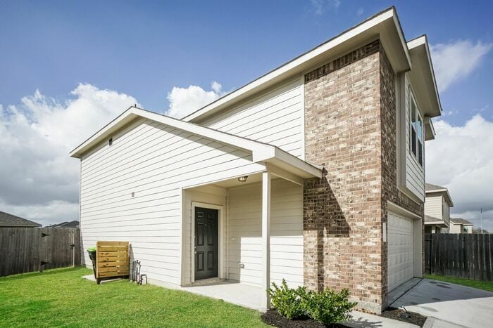 Building Photo - 12715 Silber Rd
