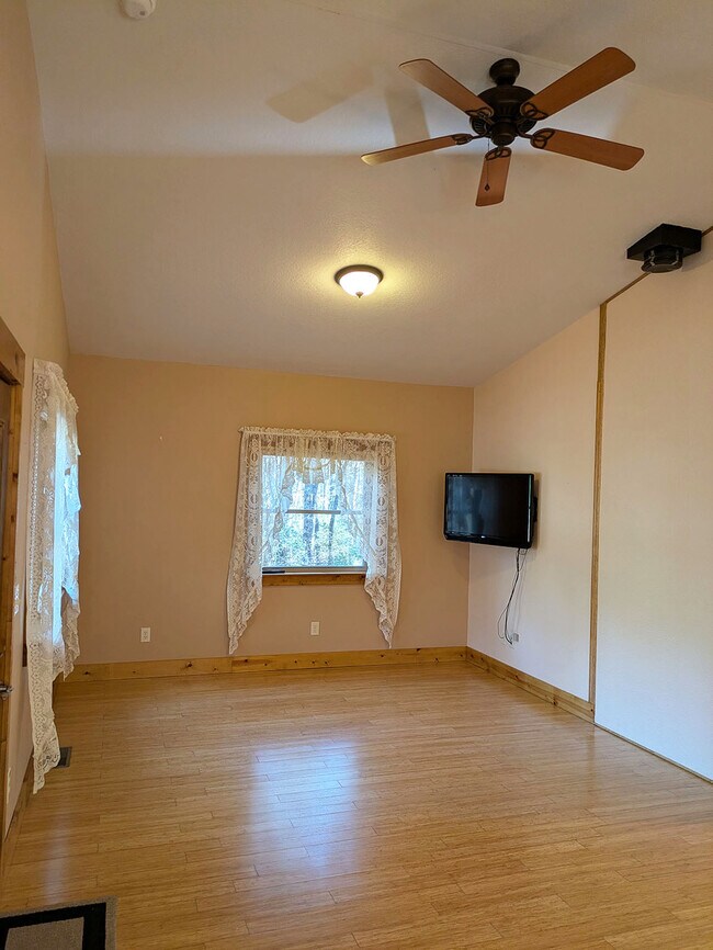 Foto del edificio - 291 Leamon Dr