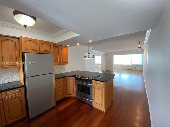 Building Photo - 54 Isle of Venice Dr