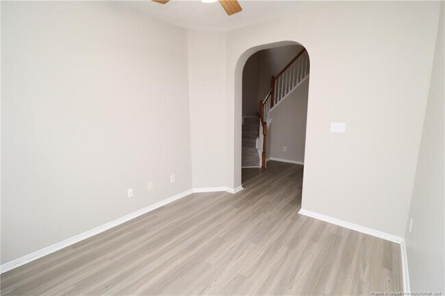 Building Photo - 104 Bell Tower Way