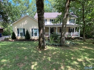 Building Photo - 10103 Shadow Wood Dr SE