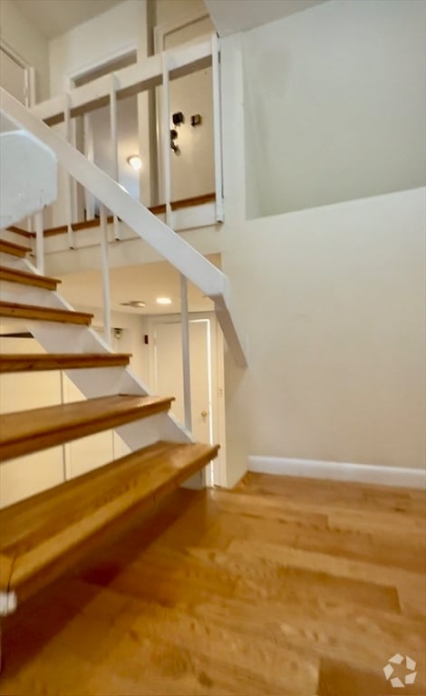 Building Photo - 12 Follen St