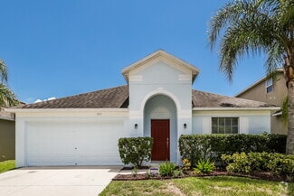 Building Photo - 1709 Oak Pond St