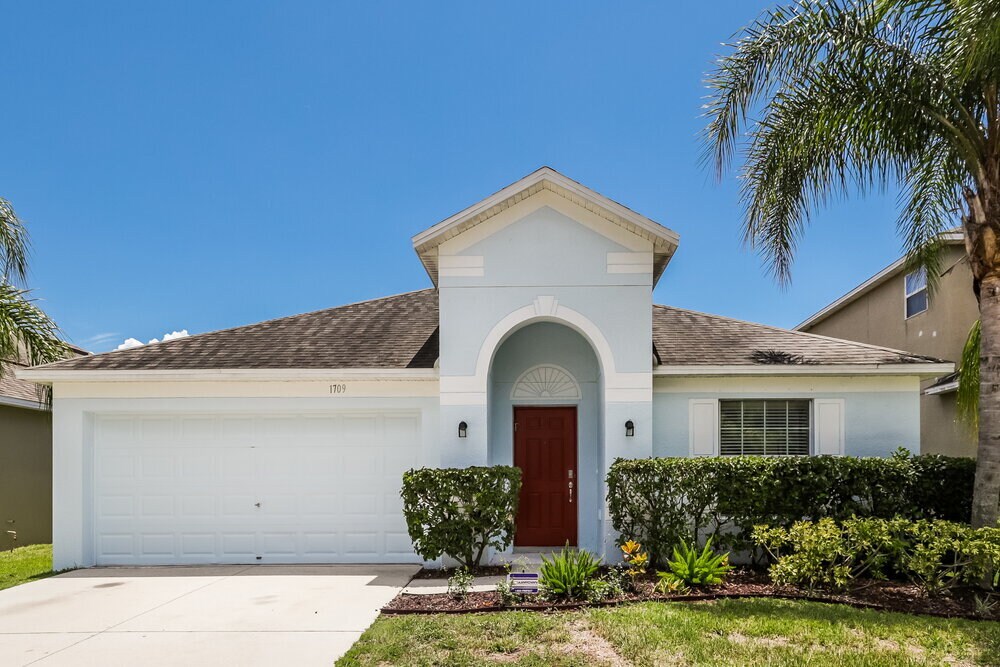 Foto principal - 1709 Oak Pond St