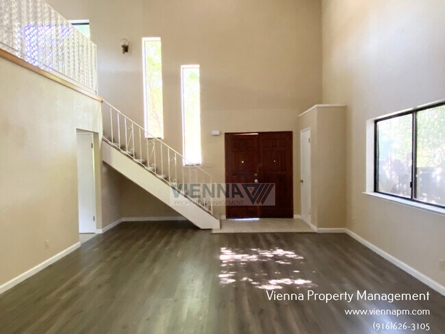 Building Photo - 8513 Lonon Ct