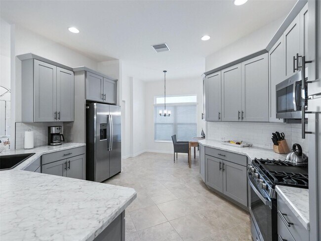 Building Photo - 2657 Navy Hl Cir