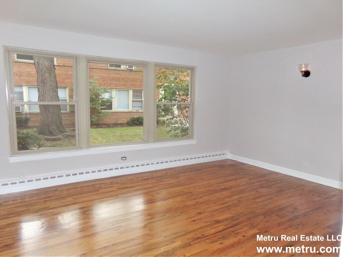 2110 W Foster Ave Unit 1S, Chicago, IL 60625 Condo for Rent in