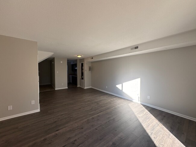 Foto del edificio - 62 Chester Levee Rd