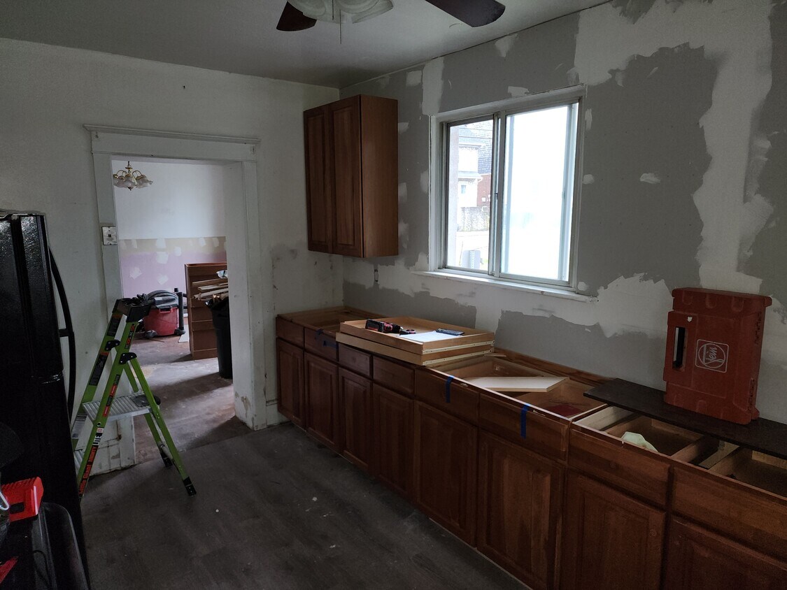 302 Main St, Hellertown, PA 18055 House Rental in Hellertown, PA