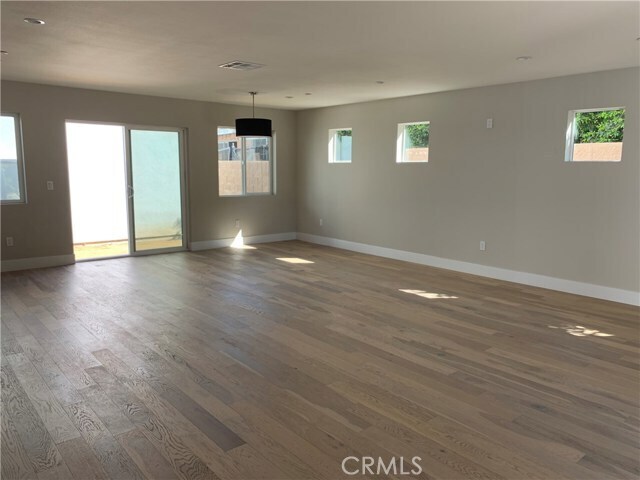 Foto del edificio - 24240 Ocean Ave