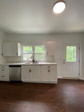 Building Photo - 924 Excelsior St