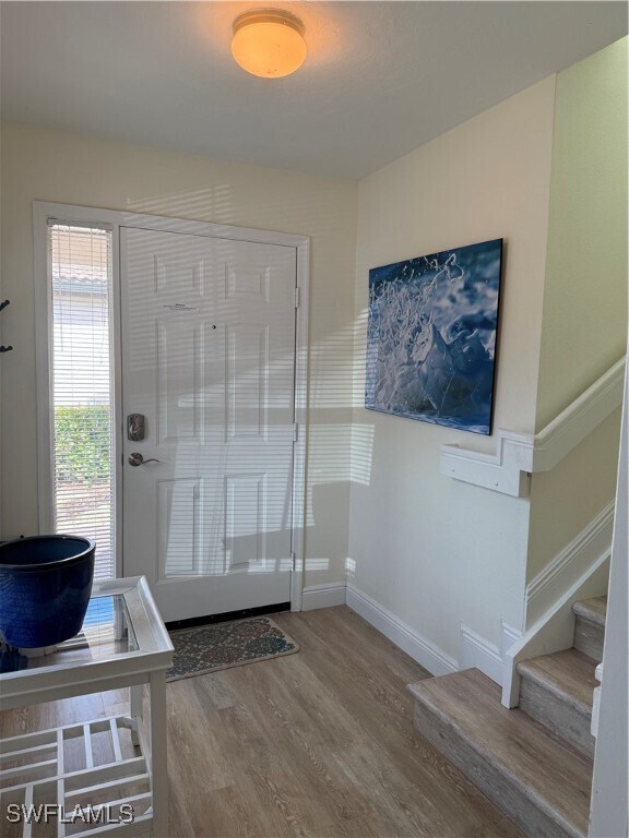 Foto del edificio - 100 Diamond Cir