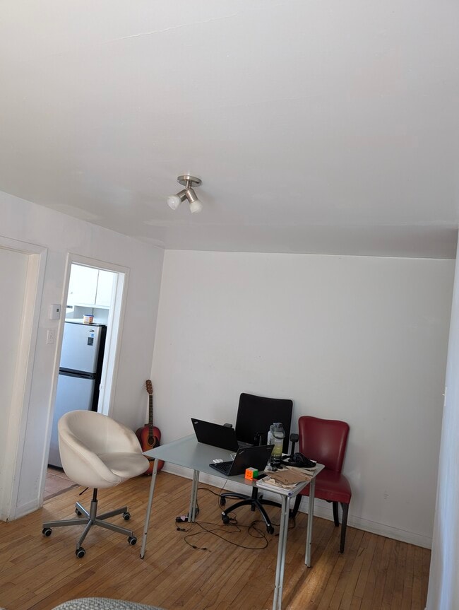 Building Photo - 2401 Rue Park Row E