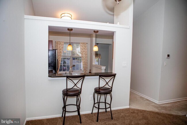 Foto del edificio - 2852 Yarling Ct