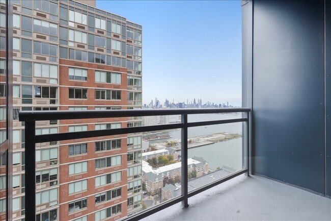 Foto del edificio - 389 Washington St