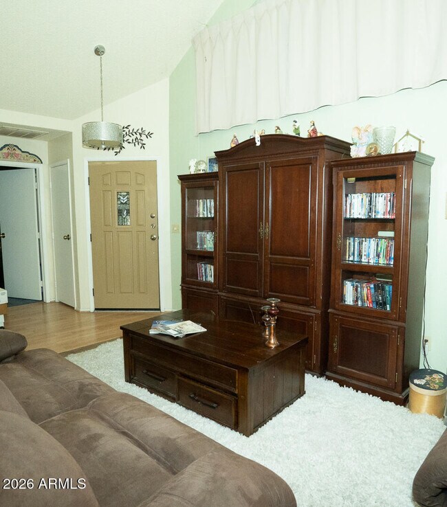 Foto del edificio - 1822 S 39th St