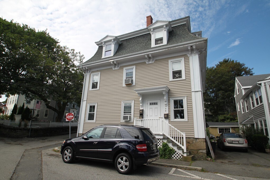 5 Prospect St Unit 1, Marblehead, MA 01945 Apartment for Rent in