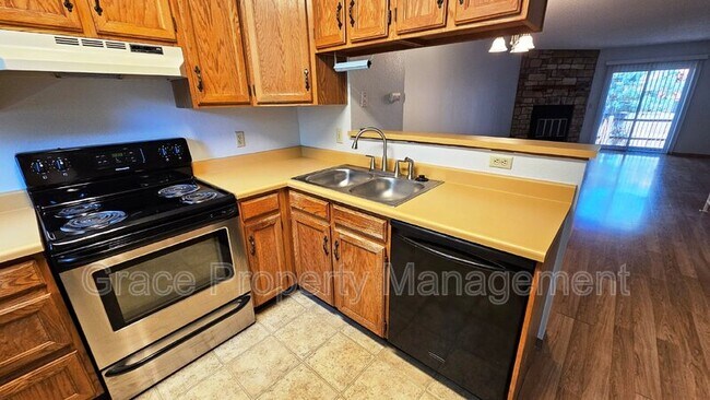 Building Photo - 2965 W 81st Ave