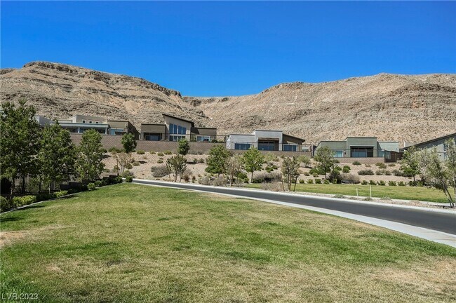 Building Photo - 6056 Willow Rock St