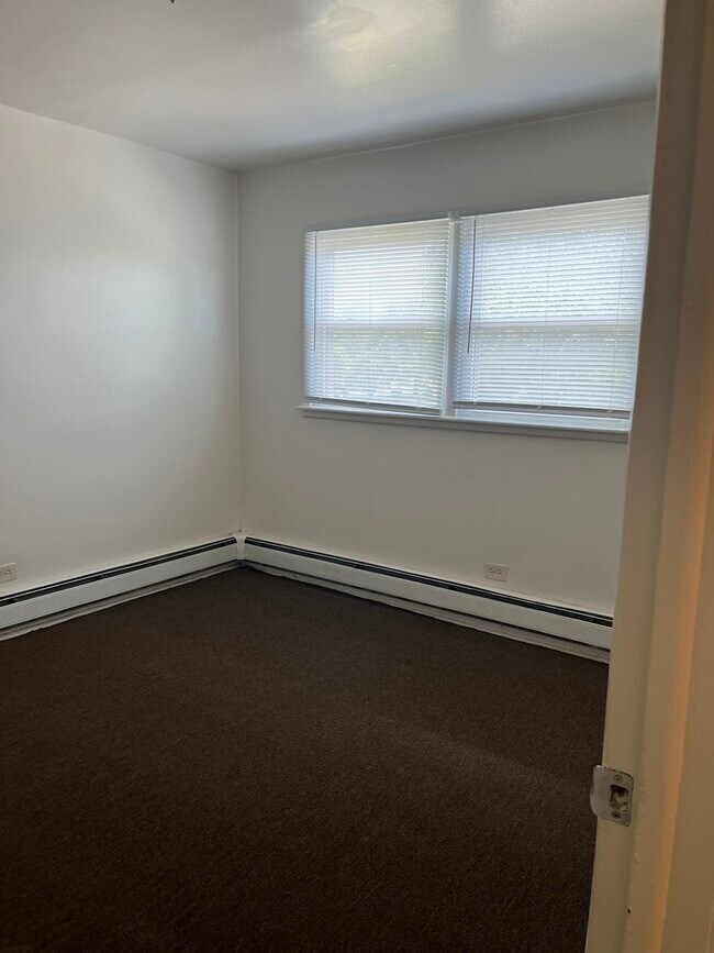Foto del edificio - 13604 S Wentworth Ave