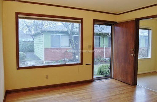 Building Photo - 507 NE 78th Ave