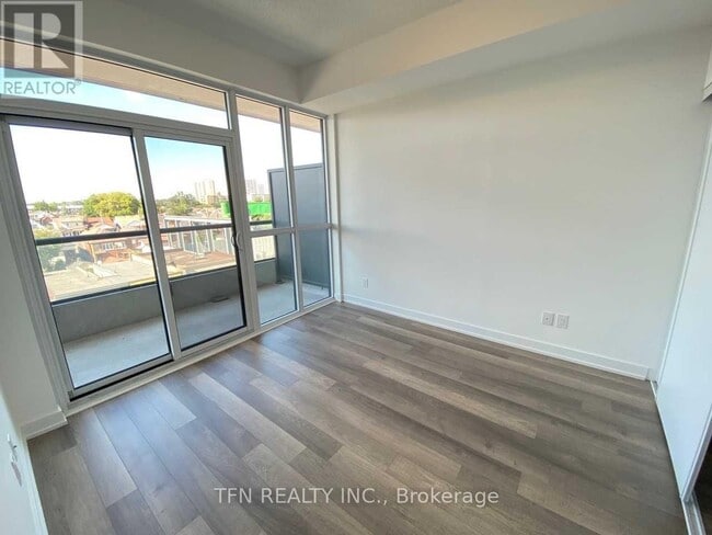 Building Photo - 1603 Eglinton Ave W