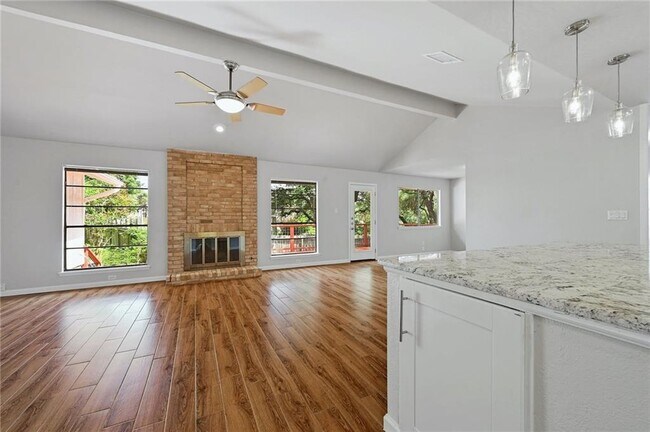 Building Photo - 11802 Knollpark Dr
