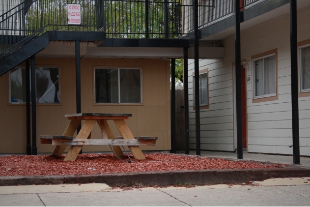 Picnic Area - Garner Park Apartments