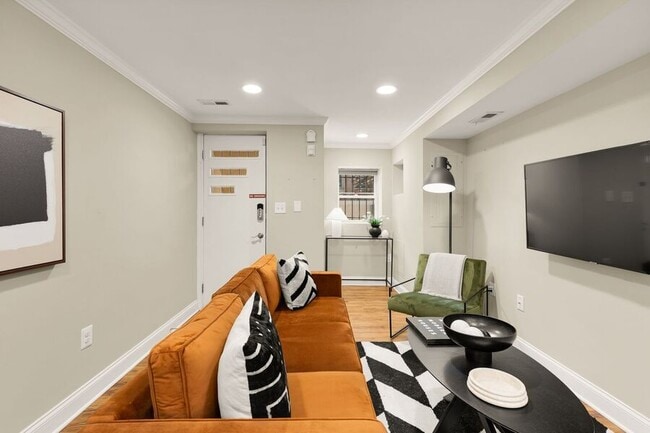 Foto del edificio - 447 M St NW
