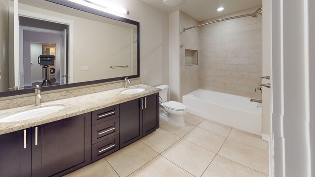 Interior Photo - The Residences at Bella Terra