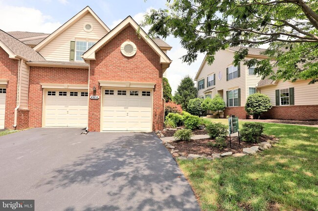 Foto del edificio - 43216 Baltusrol Terrace