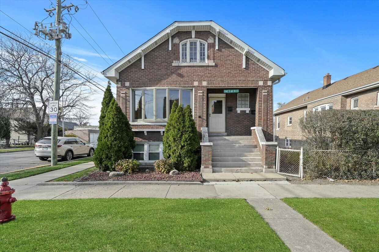 1542 S 60th Ct, Cicero, IL 60804 House Rental in Cicero, IL
